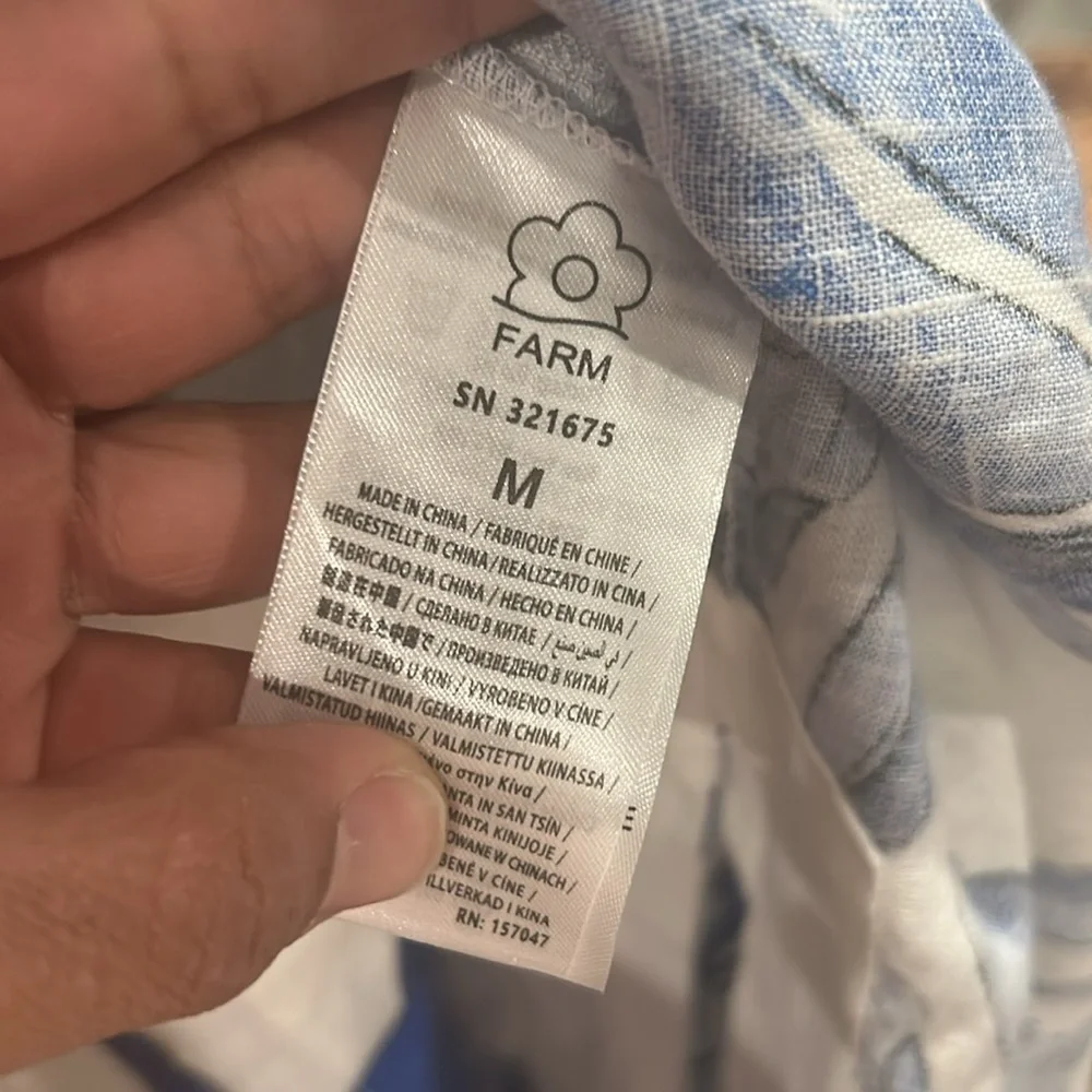 FARM Rio White Maxi Dress w/Bold Blue Floral Print Medium Like NEW! 100% Linen. - Picture 9 of 15